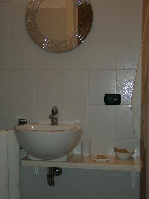 Chicchi Di Melograno Bed & Breakfast Modica Rom bilde